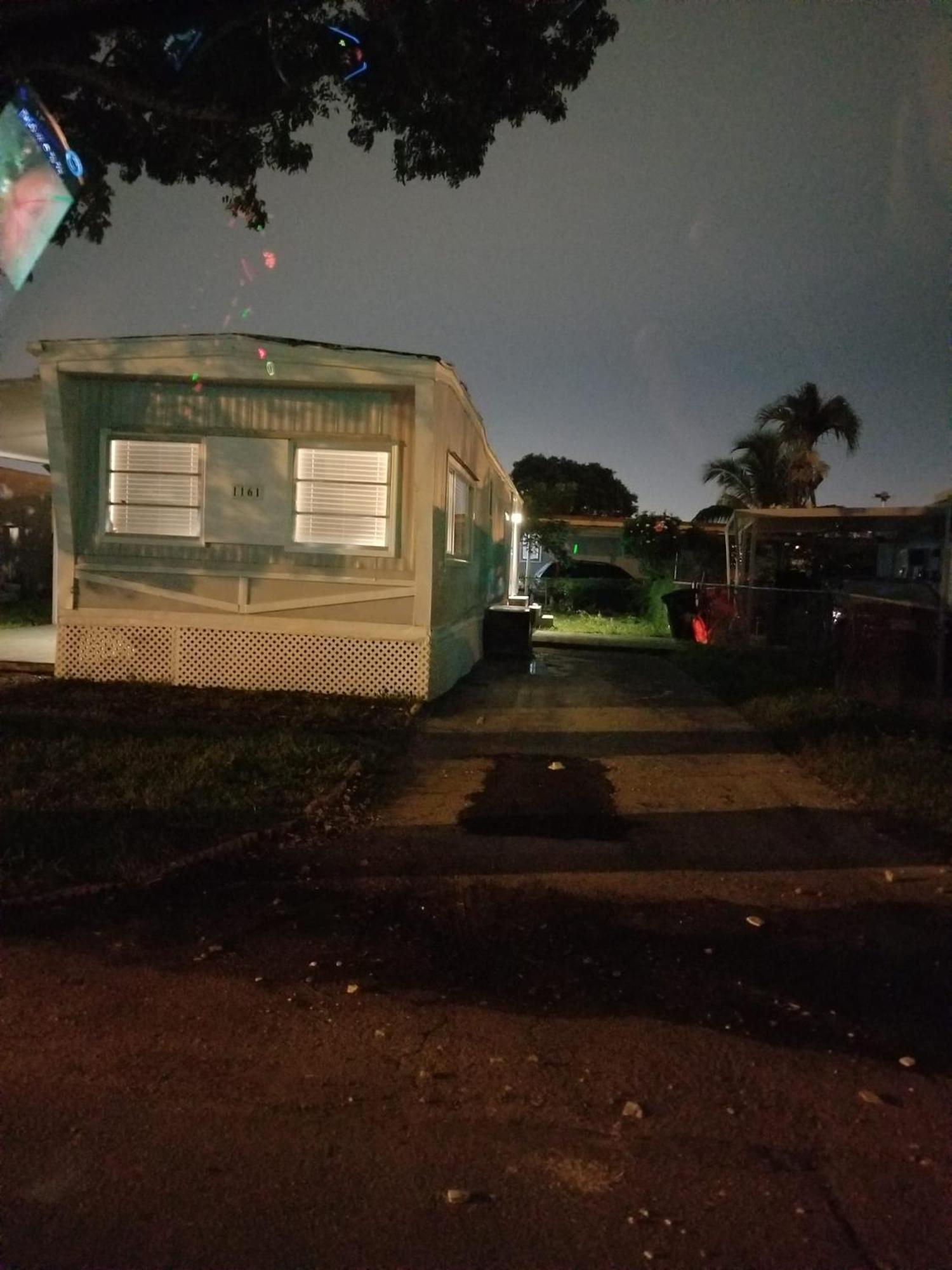 1161 Studio 1 Miami Tamiami Екстериор снимка